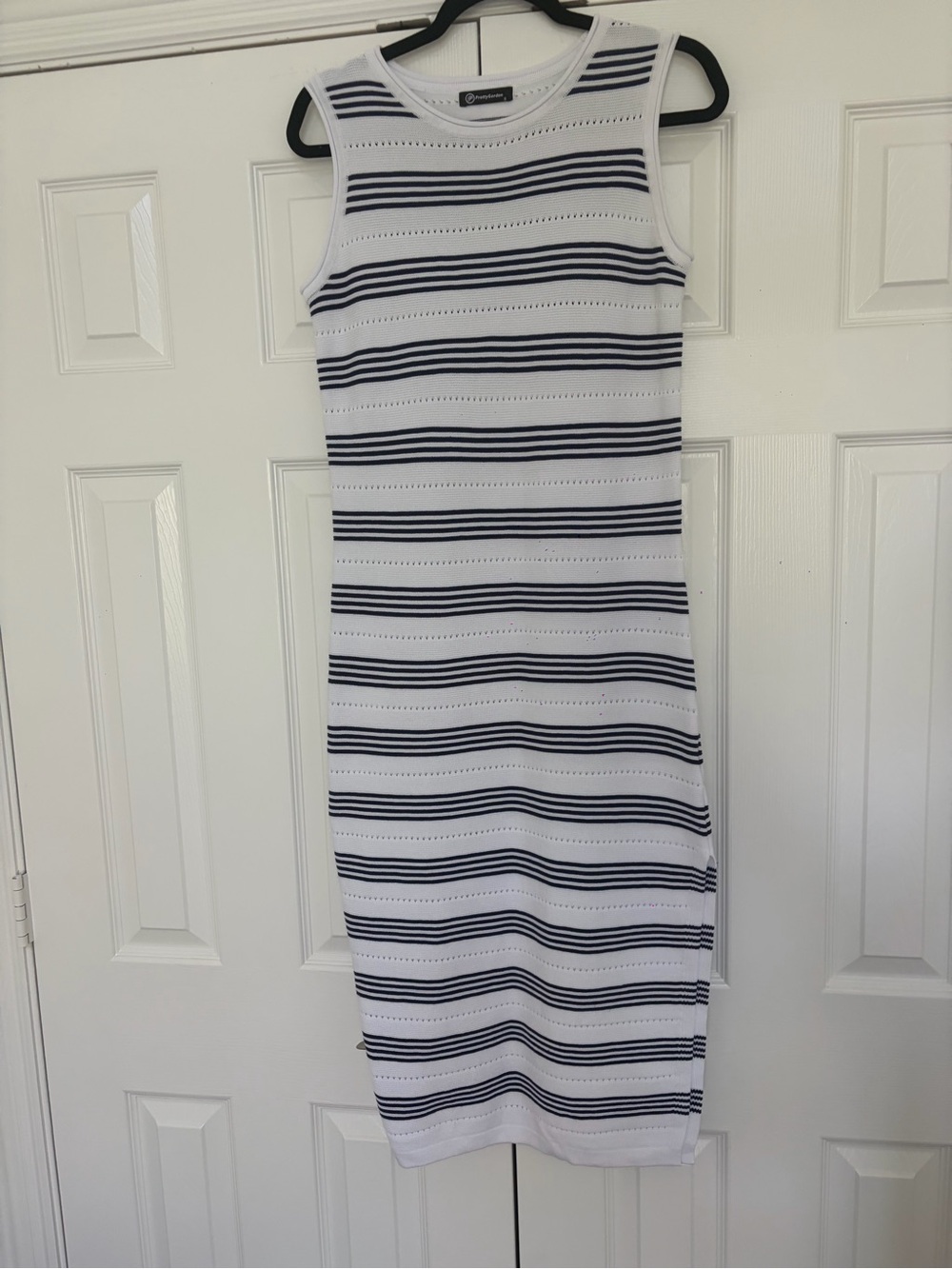 Striped Sleeveless Midi Dress - Navy & White
